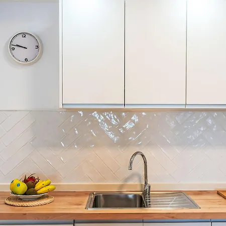 Daura By Interhome