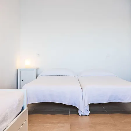Daura By Interhome * Arinaga